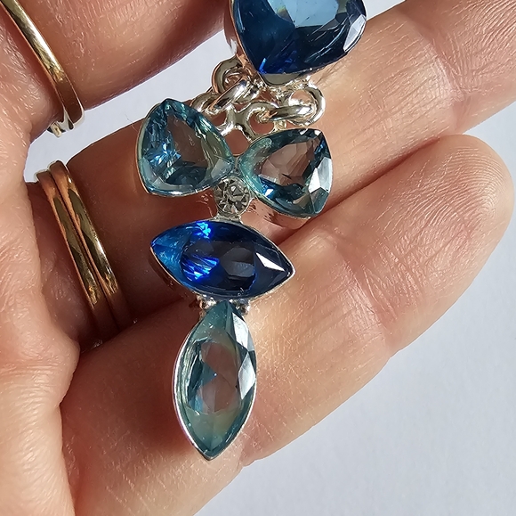 Blue heart pendant and silver tone - Picture 2 of 8